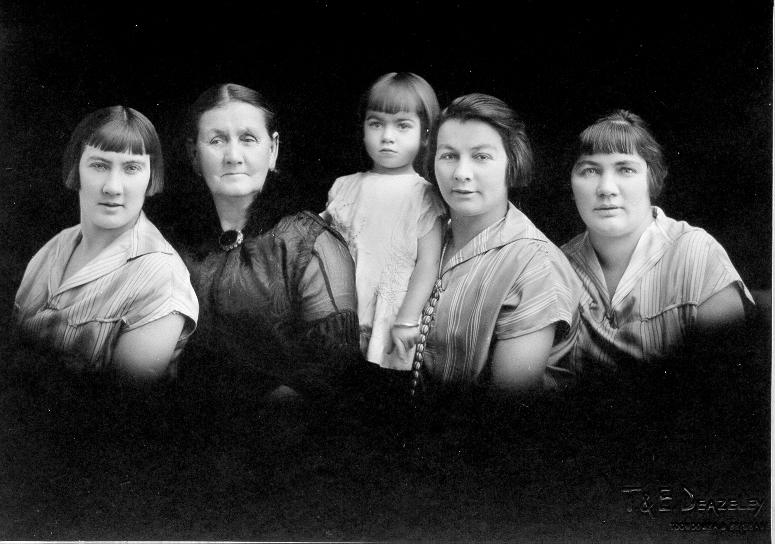 The women of Sole Bros Circus