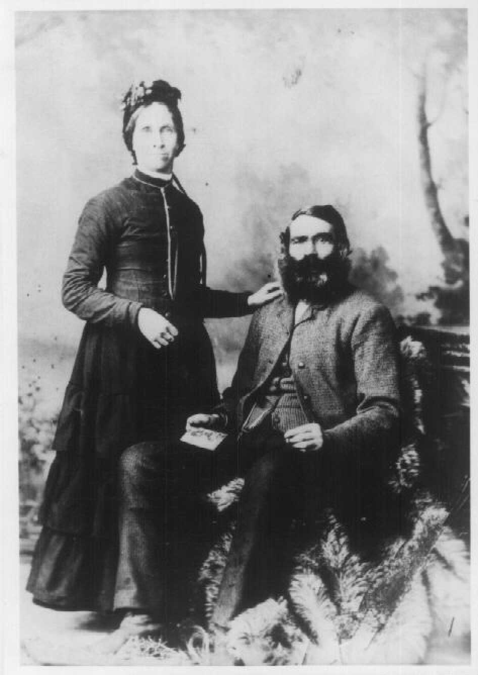 Robert Sewell & Mariah Smith