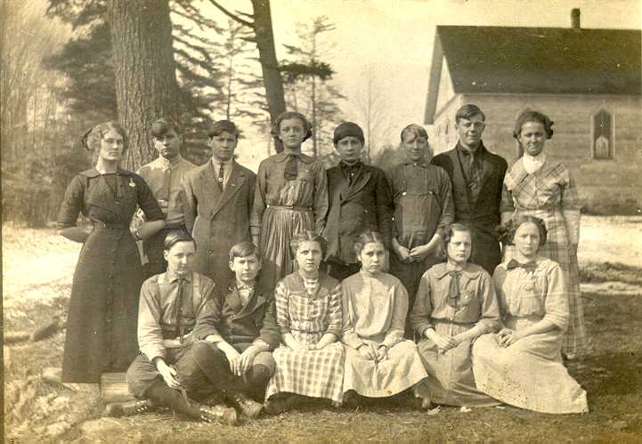 Lois Rula Solley Thompson with Sunday School class