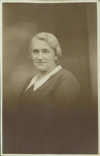 Winifred Lily Soul nee Pulham