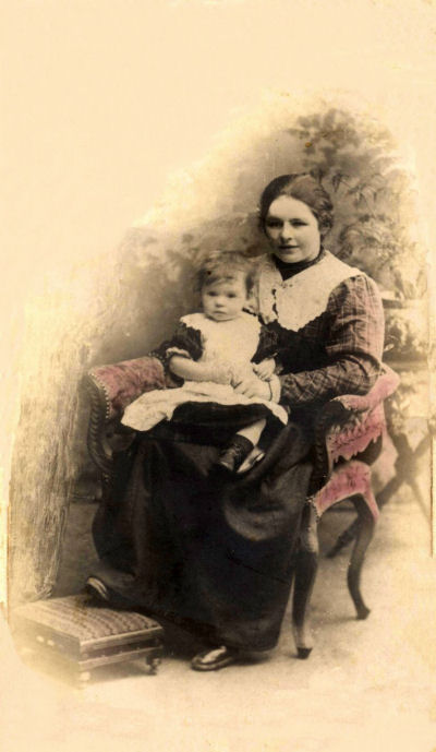 Annie SOLE