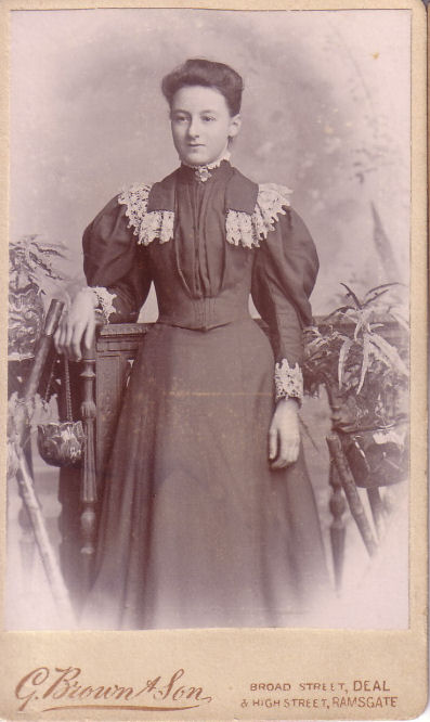 Kate (Kit) SOLE (1879 -? )