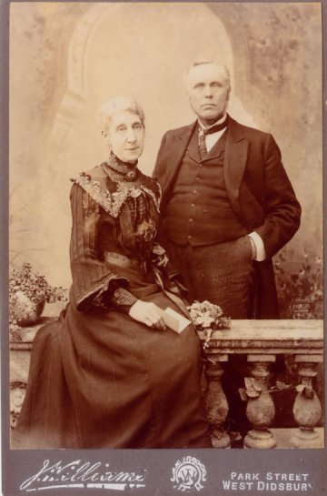 Mr & Mrs William SAULL